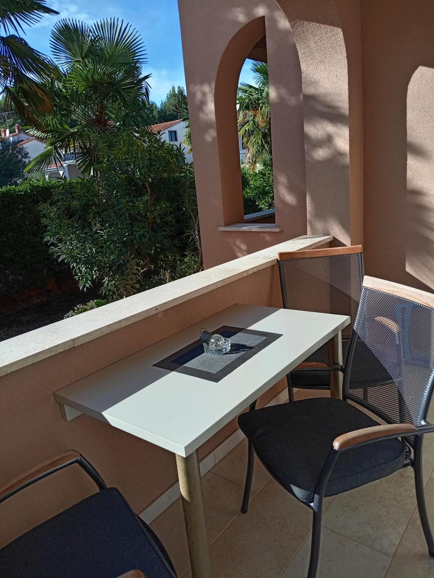 Apartments Sven-Marino Пореч Екстер'єр фото